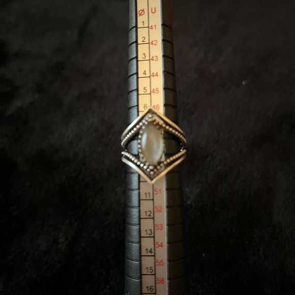 Labradorite ring - Picture 5 of 6